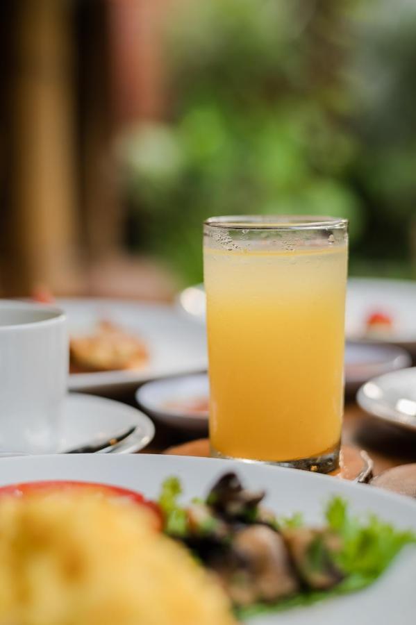 Gana Hotel & Restaurant Ubud Buitenkant foto