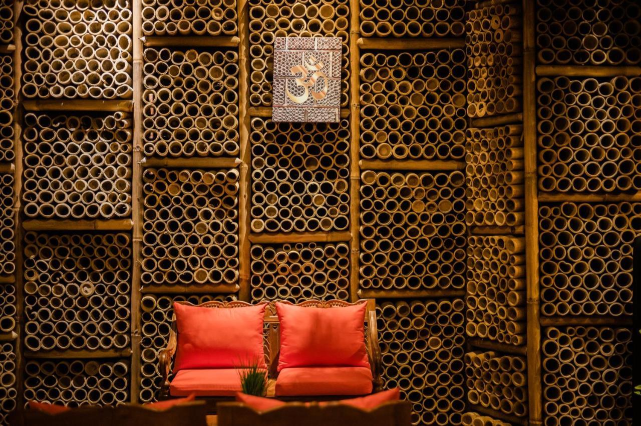 Gana Hotel & Restaurant Ubud Buitenkant foto