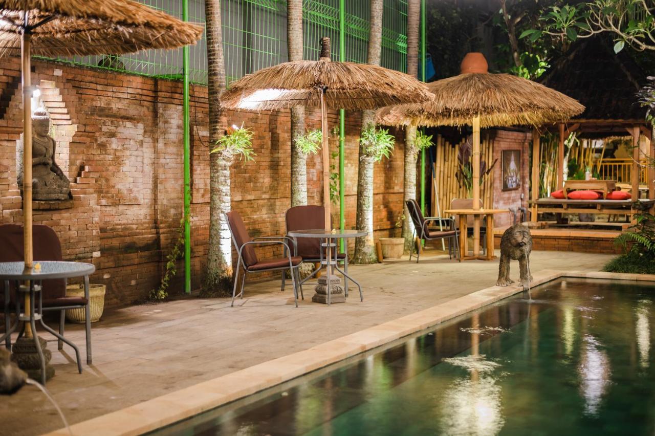 Gana Hotel & Restaurant Ubud Buitenkant foto
