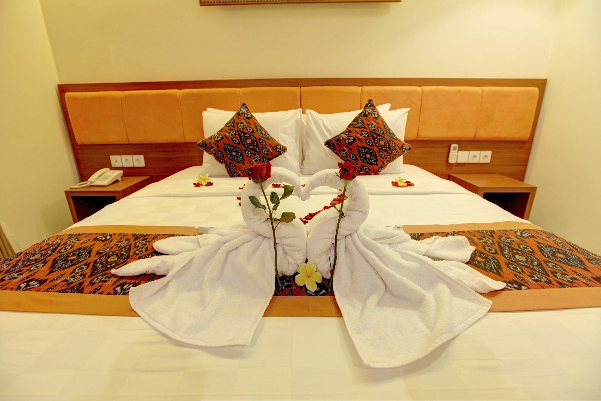 Gana Hotel & Restaurant Ubud Buitenkant foto